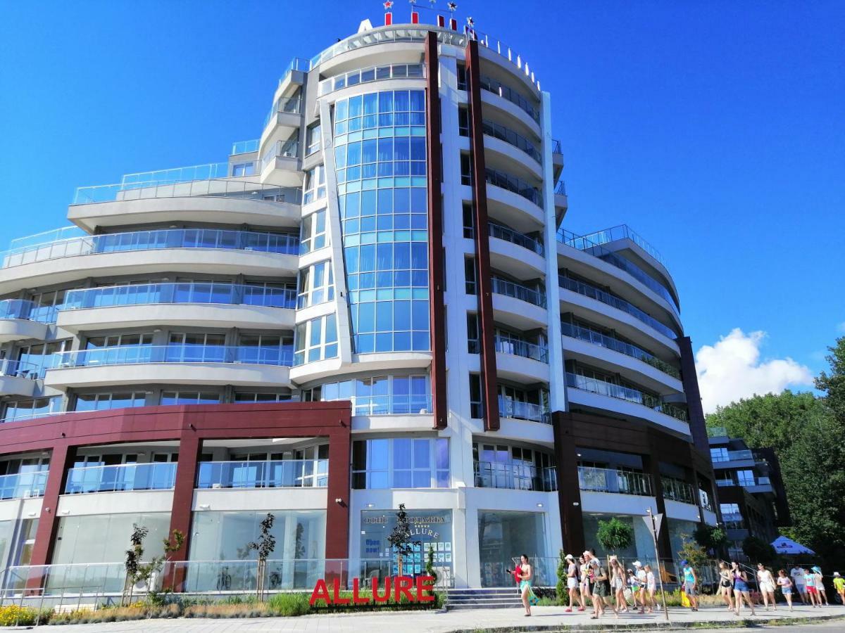 Allure Beach Resort Aparthotel Primorsko Bagian luar foto