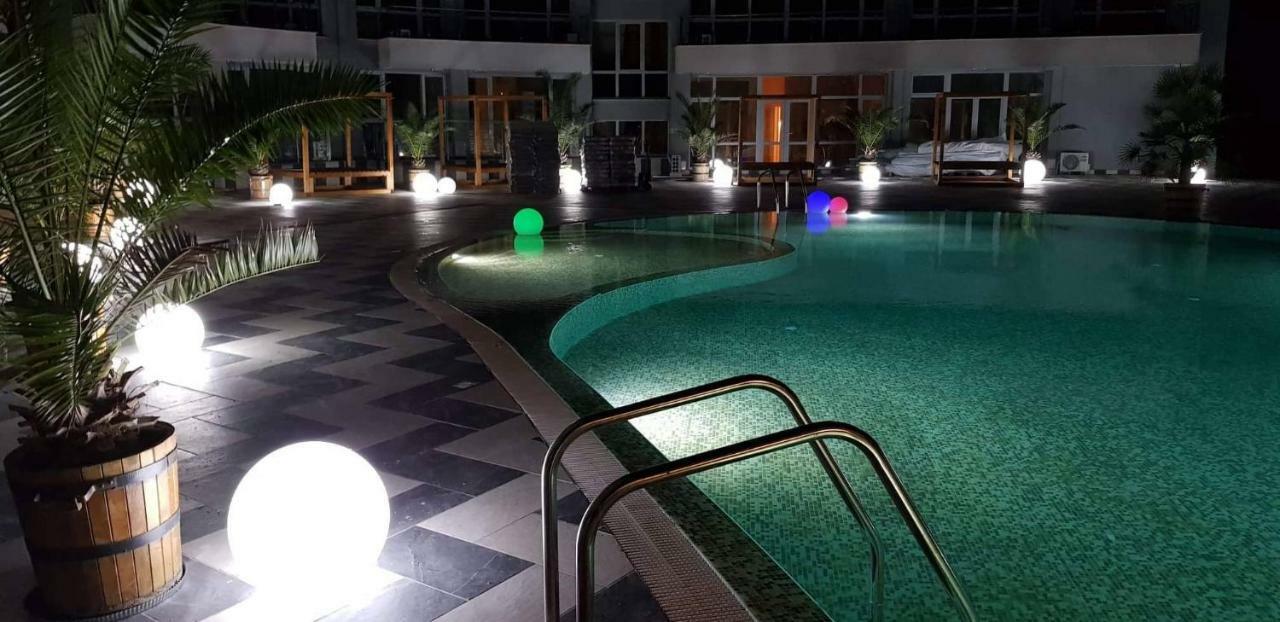 Allure Beach Resort Aparthotel Primorsko Bagian luar foto